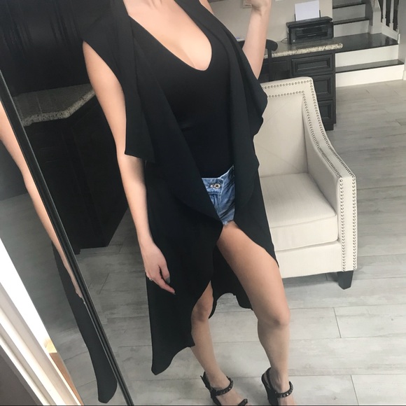 🎀SALE🎀LAST//2 WAYS in Black - Picture 2 of 4